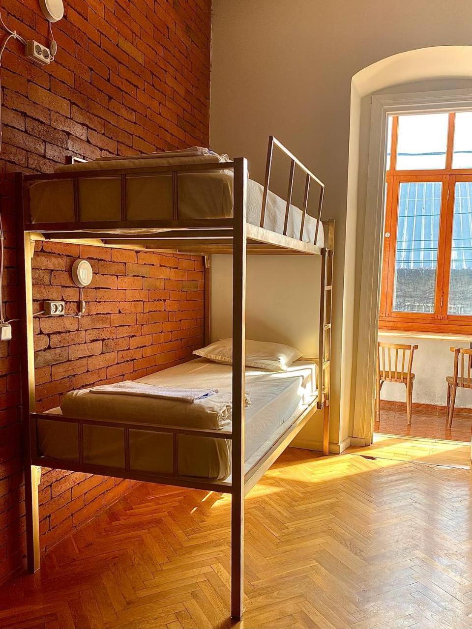 Friends Hostel Tbilisi Esterno foto